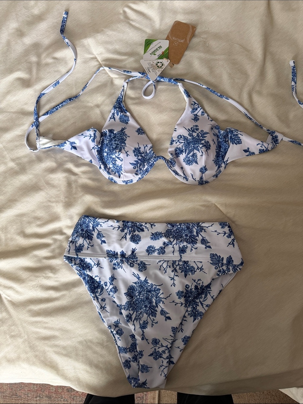 NWT Berlook Blue & White Floral Bikini Set